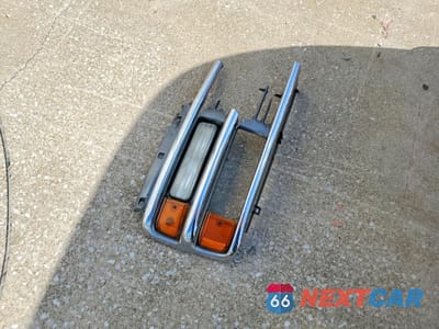 Zdjęcie 13 z 14 samochodu: 2002 CHEVROLET EXPRESS G2500 VIN:1GBGG25R921176849 - miniatura