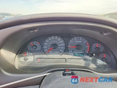 Zdjęcie 9 z 12 samochodu: 2000 FORD MUSTANG VIN:1FAFP4040YF288620 - miniatura