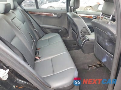 Zdjęcie 10 z 12 samochodu: 2009 MERCEDES-BENZ C 300 VIN:WDDGF54X19R068131 - miniatura