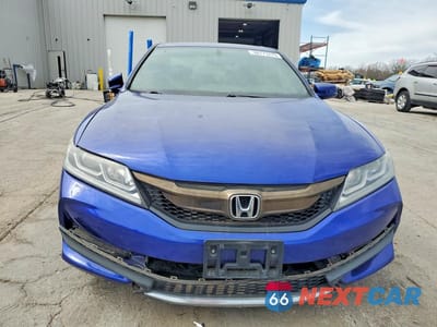 Piąte zdjęcie samochodu w środku: 2017 HONDA ACCORD EXL VIN:1HGCT1B89HA008893 - miniatura