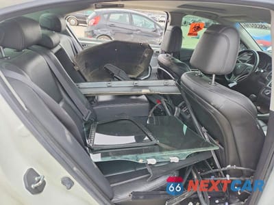 Zdjęcie 10 z 12 samochodu: 2014 ACURA RLX TECH VIN:JH4KC1F57EC004284 - miniatura