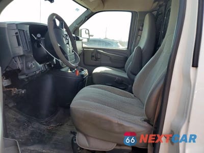 Zdjęcie 7 z 11 samochodu: 2013 CHEV EXPRESS G1500 VIN:1GCSGAFX3D1115321 - miniatura