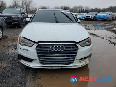 Piąte zdjęcie samochodu w środku: 2016 AUDI A3 PREMIUM VIN:WAUA7GFF2G1060965 - miniatura