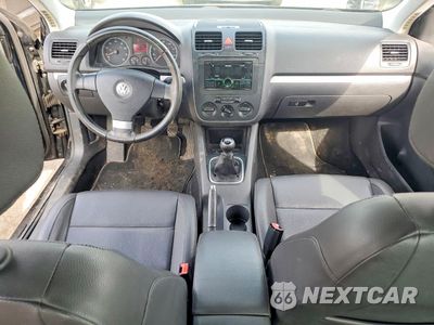 Zdjęcie 8 z 13 samochodu: 2009 VOLKSWAGEN JETTA SE VIN:3VWRM71K19M138173 - miniatura