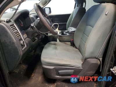 Zdjęcie 7 z 13 samochodu: 2017 RAM 1500 ST VIN:1C6RR7FG2HS559227 - miniatura