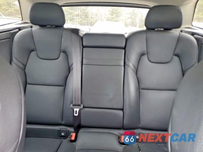 Zdjęcie 10 z 13 samochodu: 2019 VOLVO XC60 T5 MOMENTUM VIN:YV4102RK2K1345173 - miniatura