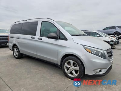 Czwarte zdjęcie samochodu z boku: 2016 MERCEDES-BENZ METRIS VIN:WD4PG2EE4G3086454 - miniatura