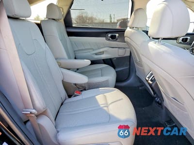 Zdjęcie 11 z 12 samochodu: 2023 KIA SORENTO VIN:KNDRKDLG3P5193209 - miniatura