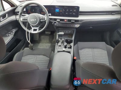 Zdjęcie 8 z 11 samochodu: 2025 KIA K5 LXS VIN:KNAG24J73S5284271 - miniatura