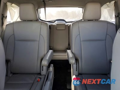 Zdjęcie 10 z 13 samochodu: 2017 TOYOTA HIGHLANDER XLE VIN:5TDJZRFH9HS518886 - miniatura