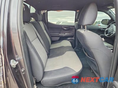 Zdjęcie 10 z 12 samochodu: 2023 TOYOTA TACOMA TRD SPORT VIN:3TMAZ5CNXPM208988 - miniatura