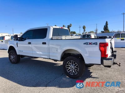Drugie zdjęcie samochodu z przodu: 2019 FORD F250 SUPER DUTY VIN:1FT7W2BT0KEG05481 - miniatura