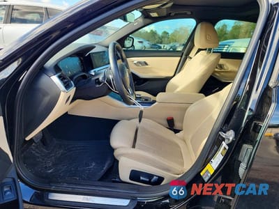 Zdjęcie 7 z 12 samochodu: 2022 BMW 330E VIN:3MW5P7J01N8C43108 - miniatura