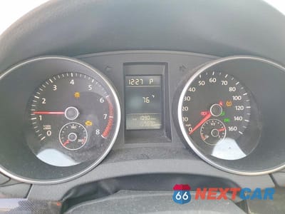 Zdjęcie 9 z 13 samochodu: 2010 VOLKSWAGEN JETTA S VIN:3VWKX7AJ7AM648564 - miniatura