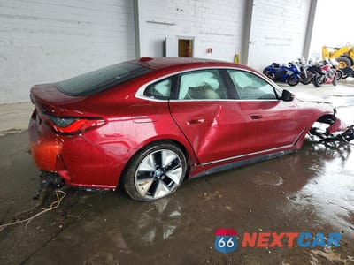 Trzecie zdjęcie samochodu z tyłu: 2025 BMW I4 XDRIVE 40 VIN:WBY43HD02SFU96922 - miniatura