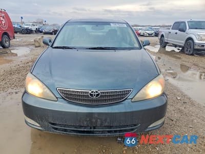 Piąte zdjęcie samochodu w środku: 2003 TOYOTA CAMRY VIN:4T1BE32K33U660486 - miniatura