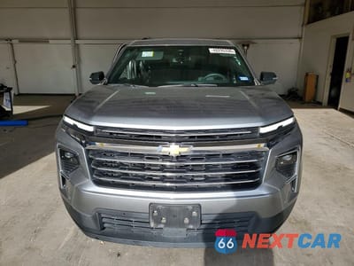 Piąte zdjęcie samochodu w środku: 2024 CHEVROLET TRAVERSE LT VIN:1GNERGKS2RJ225909 - miniatura