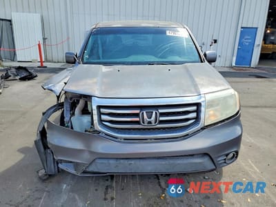 Piąte zdjęcie samochodu w środku: 2014 HONDA PILOT EX VIN:5FNYF3H43EB013313 - miniatura