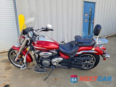 Trzecie zdjęcie samochodu z tyłu: 2010 YAMAHA XVS950 A VIN:JYAVN01E1AA010478 - miniatura