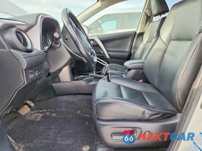 Zdjęcie 7 z 13 samochodu: 2016 TOYOTA RAV4 HYBRID LIMITED VIN:JTMDJREV7GD035709 - miniatura