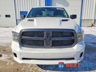 Piąte zdjęcie samochodu w środku: 2019 RAM TRUCKS 1500 CLASSIC TRADESMAN VIN:1C6RR7KT3KS555892 - miniatura