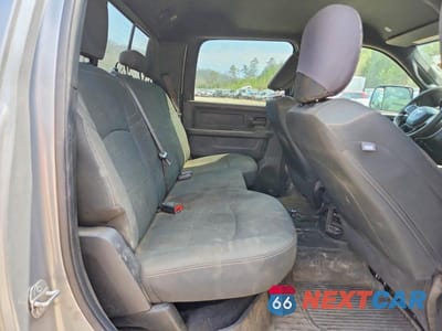 Zdjęcie 10 z 12 samochodu: 2021 RAM 2500 TRADESMAN VIN:3C6UR5CJ1MG679696 - miniatura