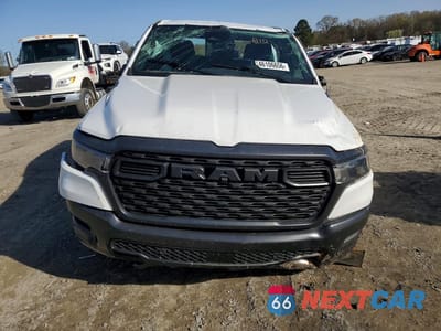 Piąte zdjęcie samochodu w środku: 2025 RAM 1500 TRADESMAN VIN:1C6SRFGP2SN609589 - miniatura