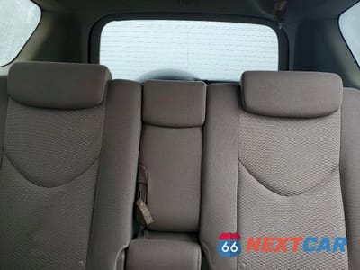 Zdjęcie 10 z 12 samochodu: 2007 TOYOTA RAV4 LIMITED VIN:JTMBK31V075033639 - miniatura