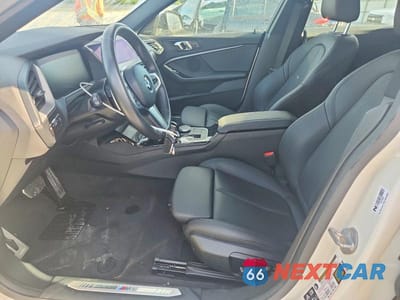 Zdjęcie 7 z 11 samochodu: 2024 BMW 228XI VIN:WBA73AK00R7R63054 - miniatura