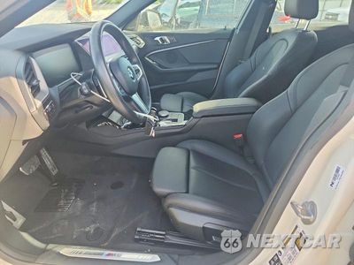 Zdjęcie 7 z 11 samochodu: 2024 BMW 228XI VIN:WBA73AK00R7R63054 - miniatura