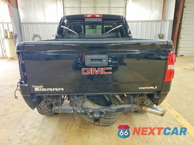 Zdjęcie 6 z 12 samochodu: 2015 GMC SIERRA K1500 DENALI VIN:3GTU2WEJ6FG463295 - miniatura