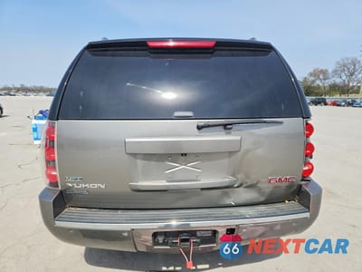 Zdjęcie 6 z 12 samochodu: 2012 GMC YUKON DENALI VIN:1GKS2EEF8CR262978 - miniatura