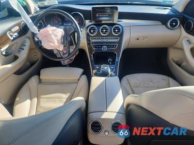 Zdjęcie 8 z 12 samochodu: 2016 MERCEDES-BENZ C300 VIN:55SWF4KB0GU161795 - miniatura