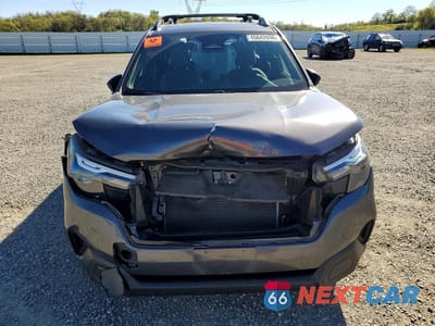 Piąte zdjęcie samochodu w środku: 2025 SUBARU FORESTER VIN:JF2SLDAC3SH436699 - miniatura