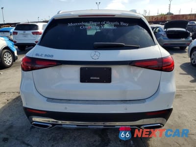 Zdjęcie 6 z 11 samochodu: 2025 MERCEDES-BENZ GLC 300 VIN:W1NKM4GB9SF405133 - miniatura