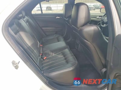 Zdjęcie 10 z 11 samochodu: 2015 CHRYSLER 300 S VIN:2C3CCAGG9FH803413 - miniatura