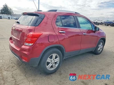 Trzecie zdjęcie samochodu z tyłu: 2018 CHEVROLET TRAX 1LT VIN:3GNCJLSB6JL317450 - miniatura
