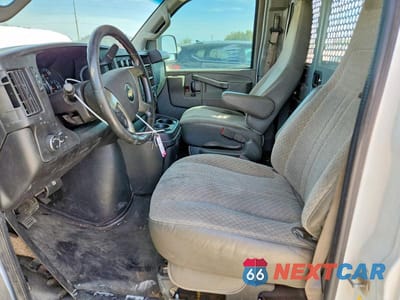 Zdjęcie 7 z 13 samochodu: 2018 CHEVROLET EXPRESS 2500 CARGO UTILITY / SERVICE VAN VIN:1GCWGAFP7J1237791 - miniatura