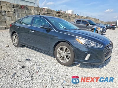 Czwarte zdjęcie samochodu z boku: 2019 HYUNDAI SONATA LIMITED VIN:5NPE34AF0KH754139 - miniatura