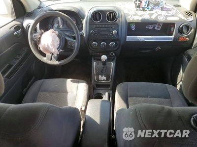 Zdjęcie 15 z 28 samochodu: 2016 JEEP COMPASS SPORT VIN:1C4NJCBA1GD743442 - miniatura