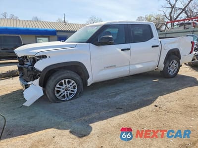 2022 TOYOTA TUNDRA SR5 5TFLA5DB9NX056018 - główne zdjęcie licytacji z USA - miniatura