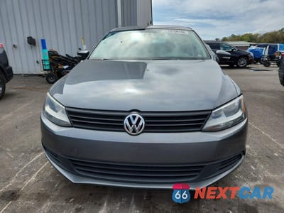 Piąte zdjęcie samochodu w środku: 2011 VOLKSWAGEN JETTA SE VIN:3VWDX7AJ8BM384247 - miniatura