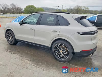 Drugie zdjęcie samochodu z przodu: 2024 PORSCHE CAYENNE VIN:WP1AA2AY4RDA08771 - miniatura