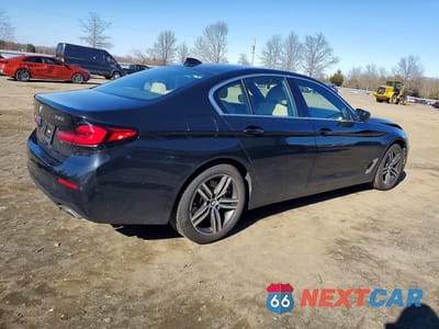 Trzecie zdjęcie samochodu z tyłu: 2022 BMW 530 XI VIN:WBA13BJ03NCJ81555 - miniatura