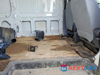 Zdjęcie 11 z 13 samochodu: 2015 FORD TRANSIT 350 DELIVERY VAN VIN:1FTSW2CG4FKA00320 - miniatura