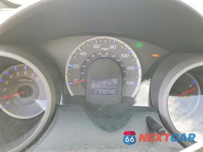 Zdjęcie 9 z 11 samochodu: 2011 HONDA FIT VIN:JHMGE8H34BS002885 - miniatura