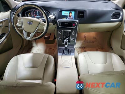 Zdjęcie 8 z 11 samochodu: 2016 VOLVO S60 PREMIER VIN:YV1612TK6G2391311 - miniatura