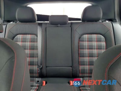 Zdjęcie 10 z 13 samochodu: 2015 VOLKSWAGEN GTI VIN:3VW4T7AU0FM051522 - miniatura