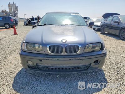 Piąte zdjęcie samochodu w środku: 2002 BMW 325 CI VIN:WBABN33462PG58815 - miniatura