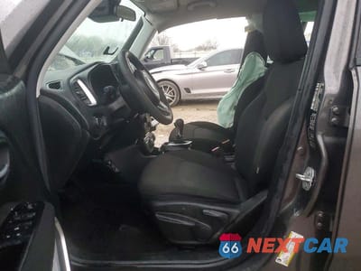 Zdjęcie 7 z 14 samochodu: 2021 JEEP RENEGADE SPORT VIN:ZACNJDAB8MPM38367 - miniatura
